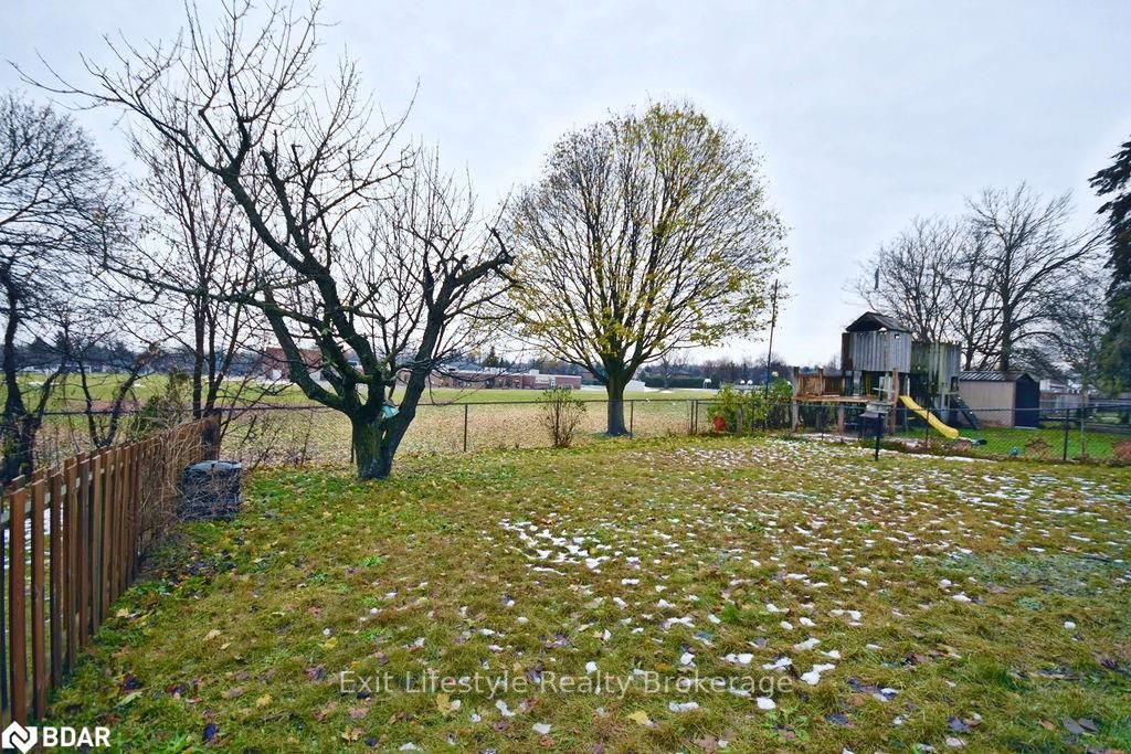 Listing Image 25