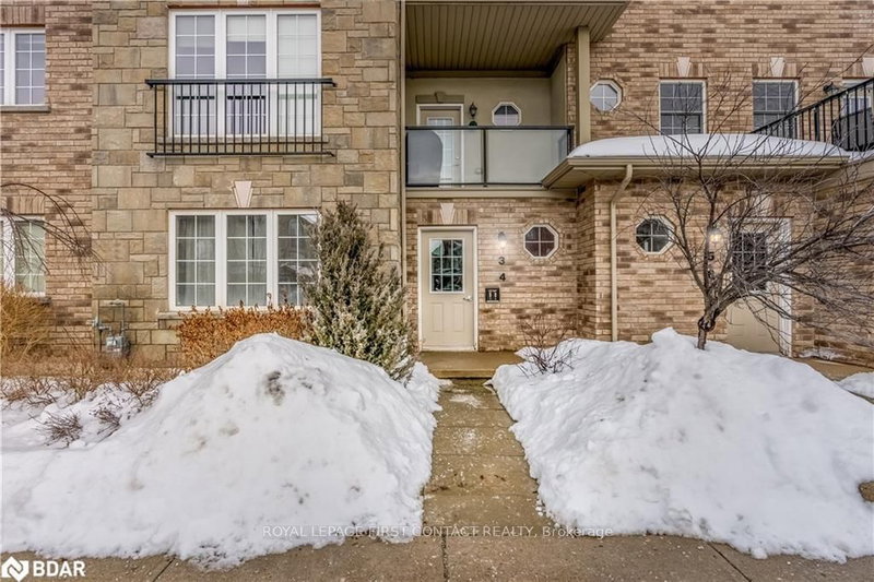3 - 53 Ferndale Dr S, Barrie, L4N 5W9 | Image 2