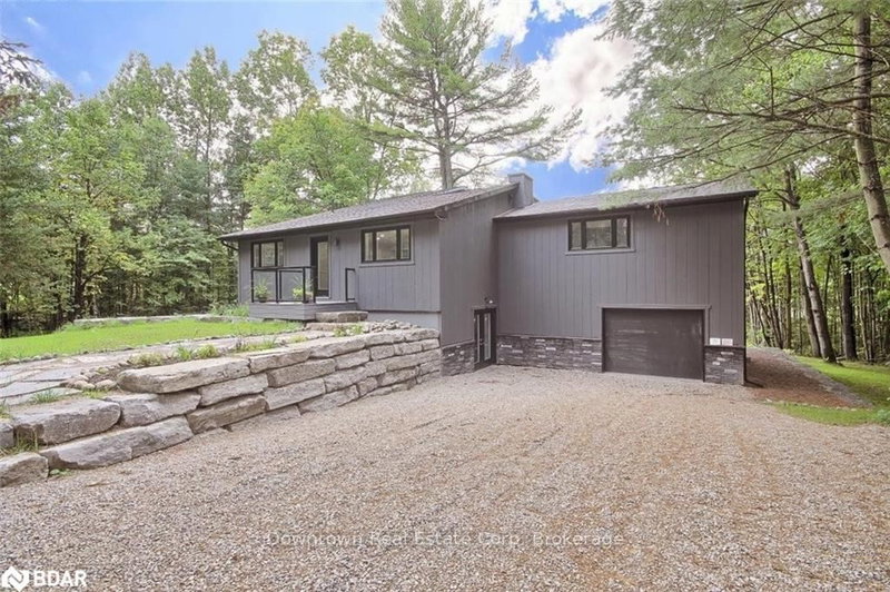 5145 Severn Pines Cres, Severn, L0K 2B0 | Image 2