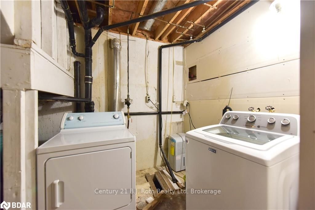 Listing Image 23