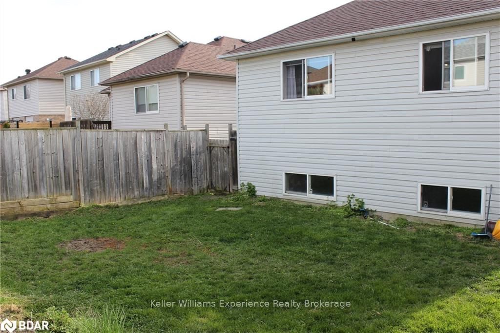 Listing Image 22