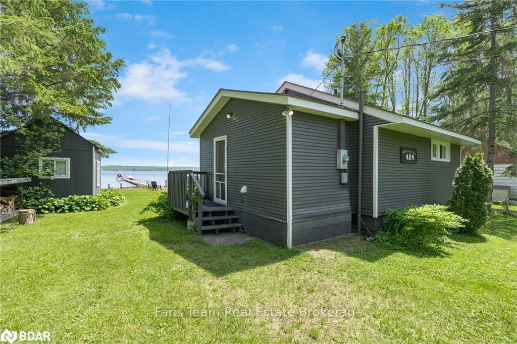 Listing Image 7
