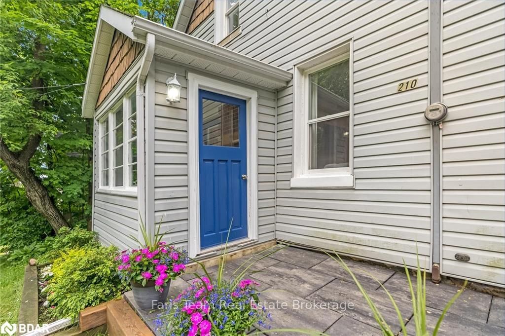 Listing Image 7