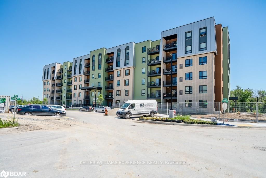 Listing Image 3