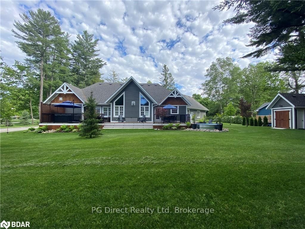 Listing Image 4