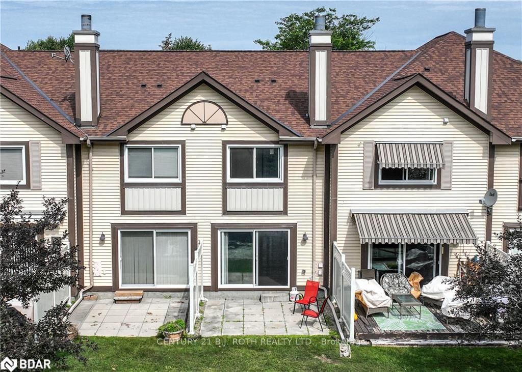 Listing Image 7
