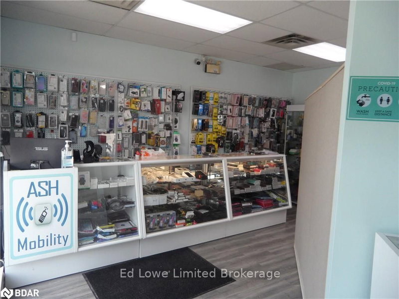 7 - 331 Bayfield St, Barrie, L4M 3C2 | Image 2