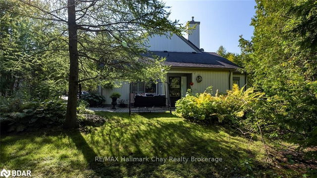 449 OXBOW Crescent