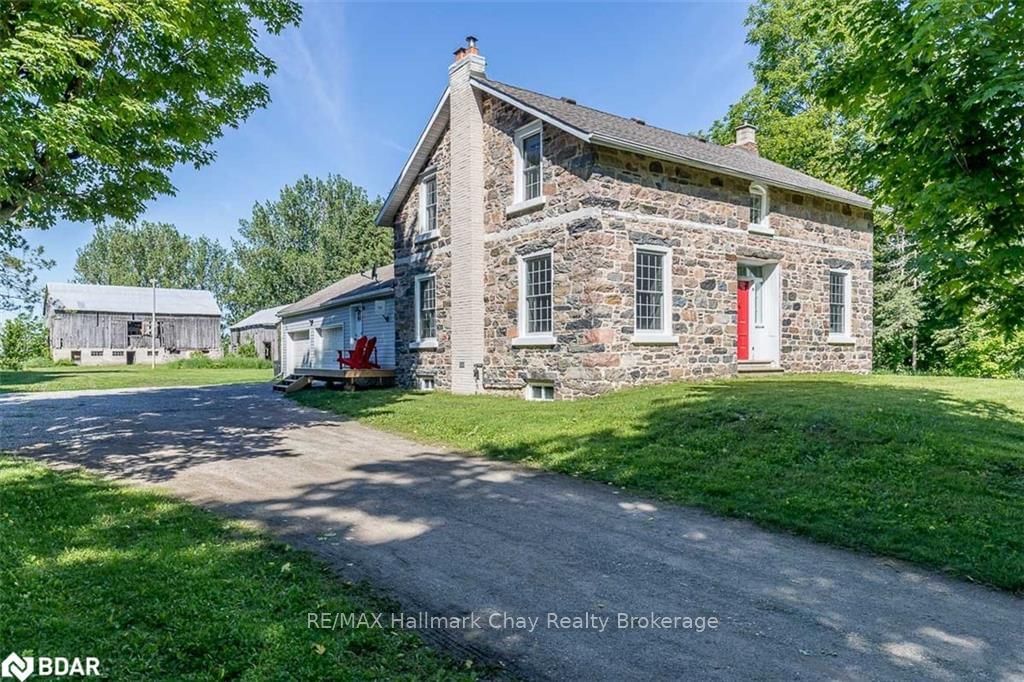 Listing Image 4