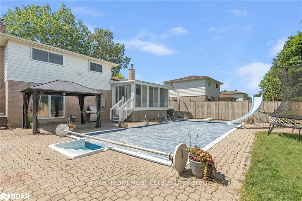 Listing Image 2