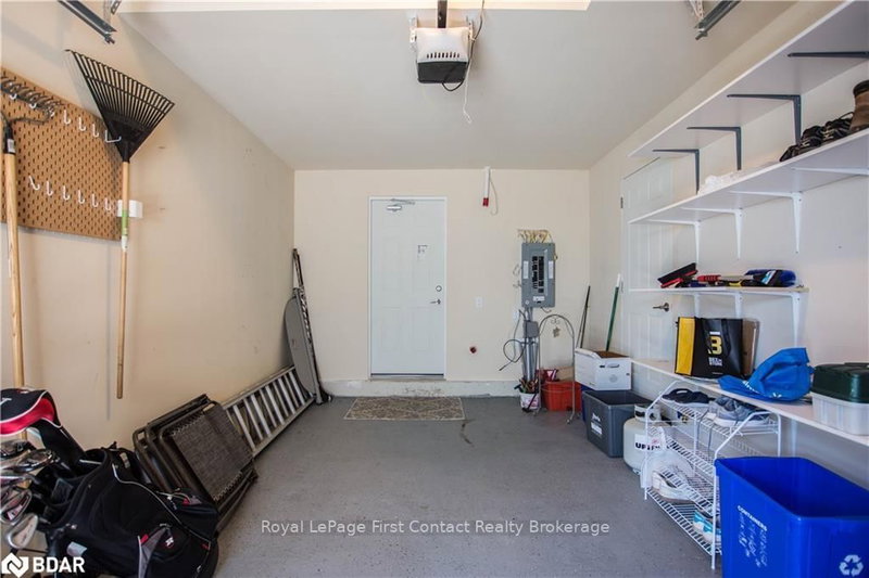 52 - 540 Essa Rd, Barrie, L4N 9E5 | Image 2