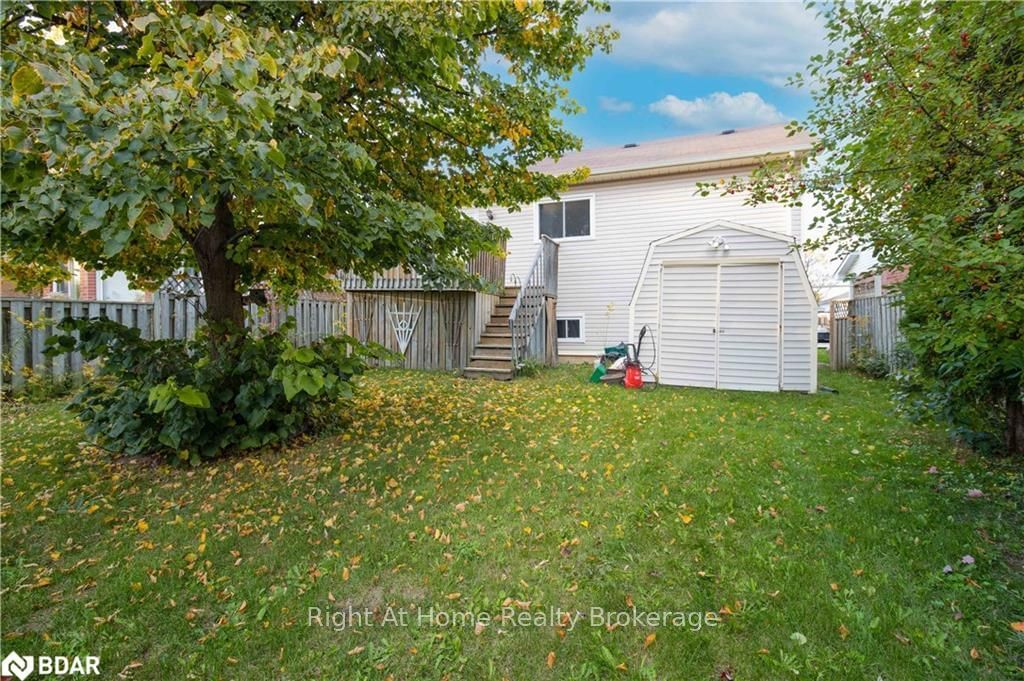 Listing Image 7
