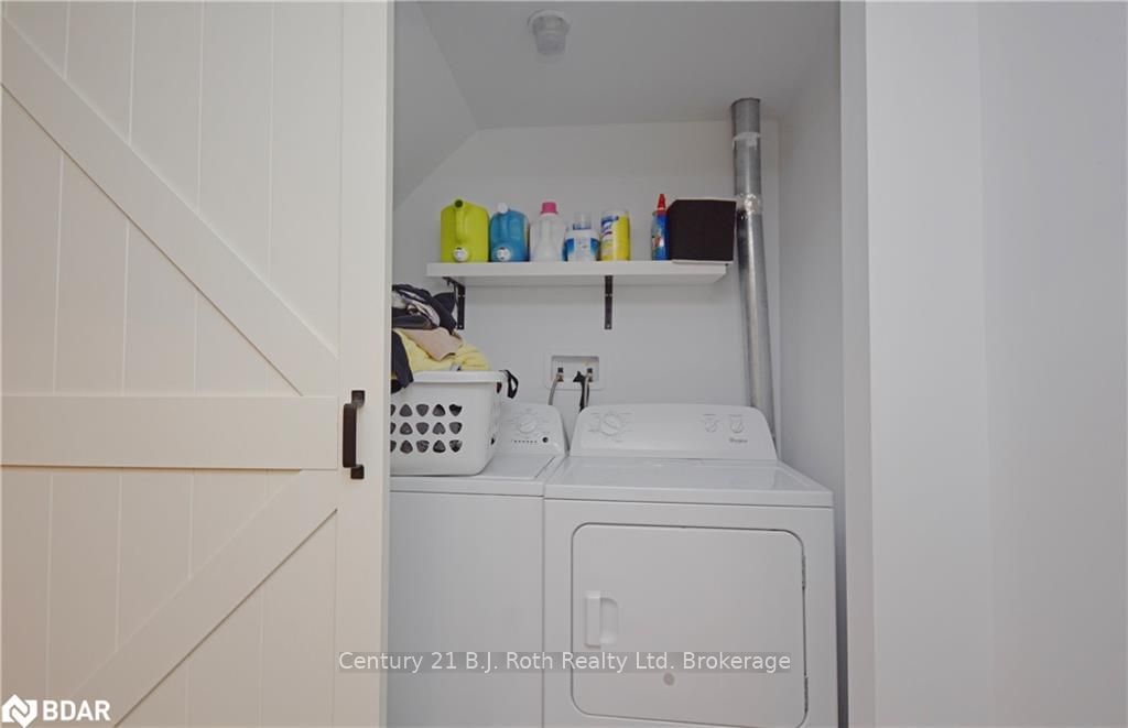 Listing Image 25