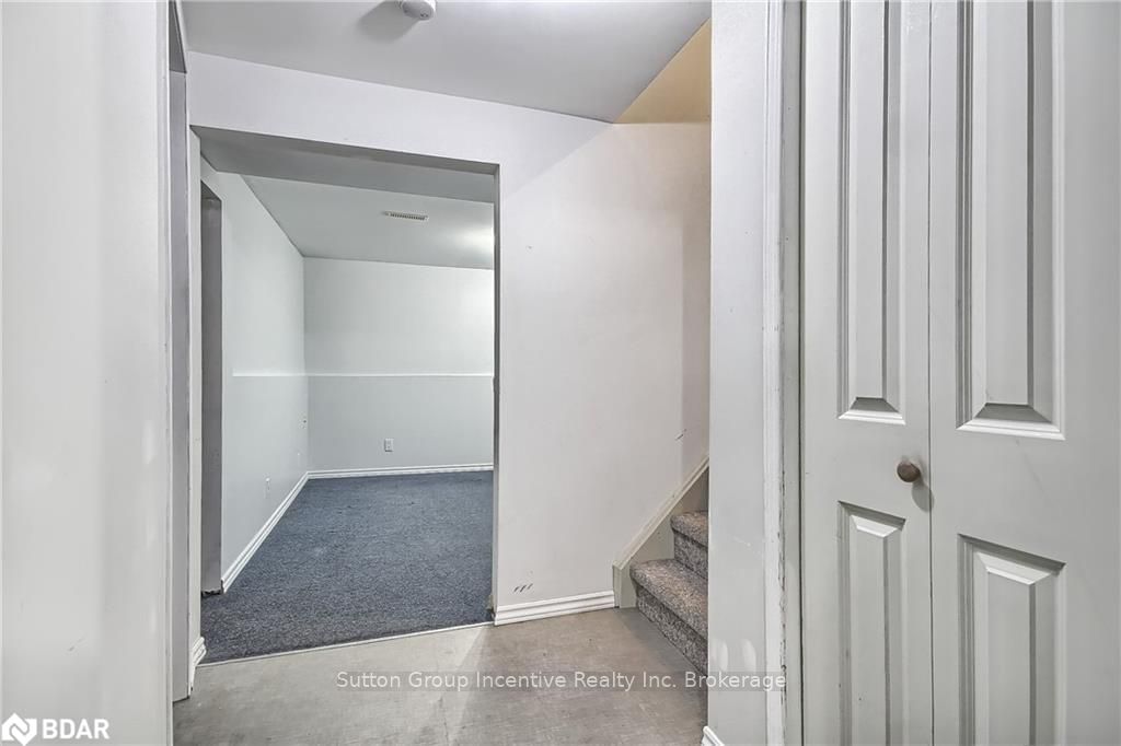 Listing Image 30