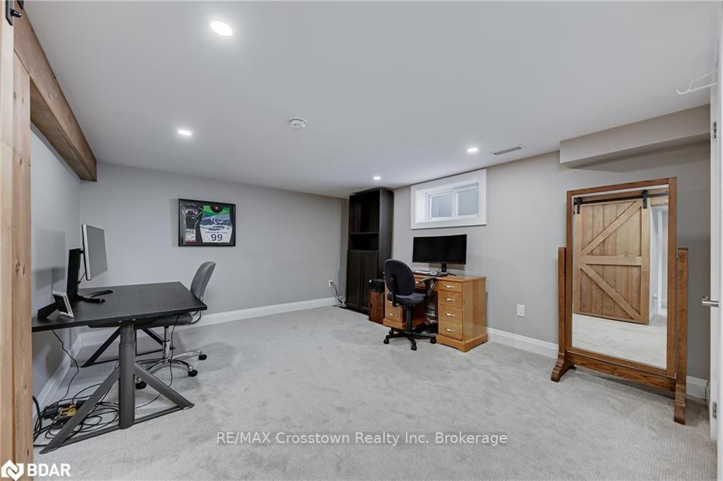 Listing Image 35