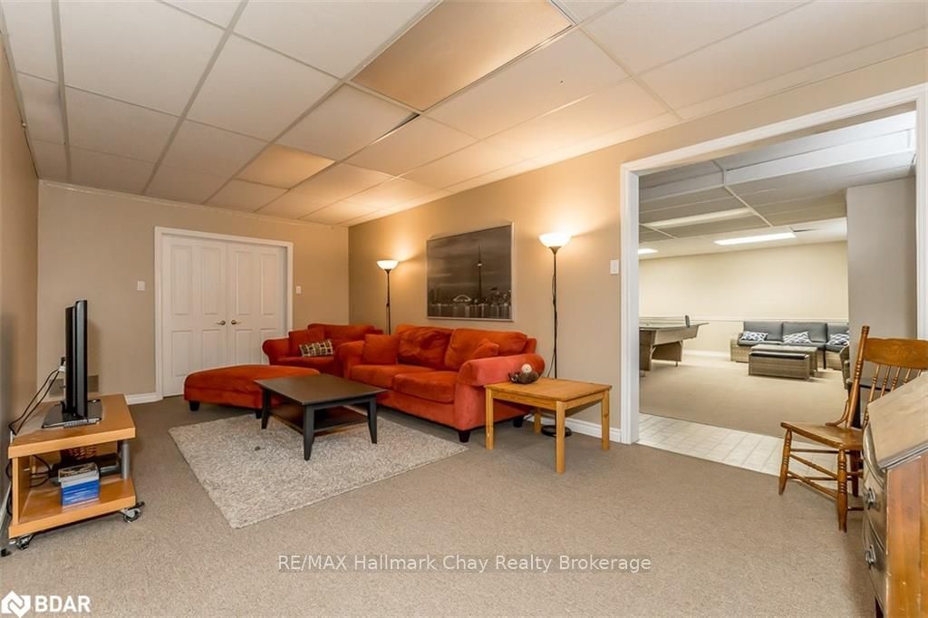 Listing Image 37