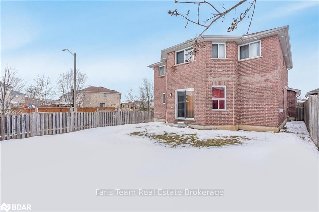 Listing Image 6