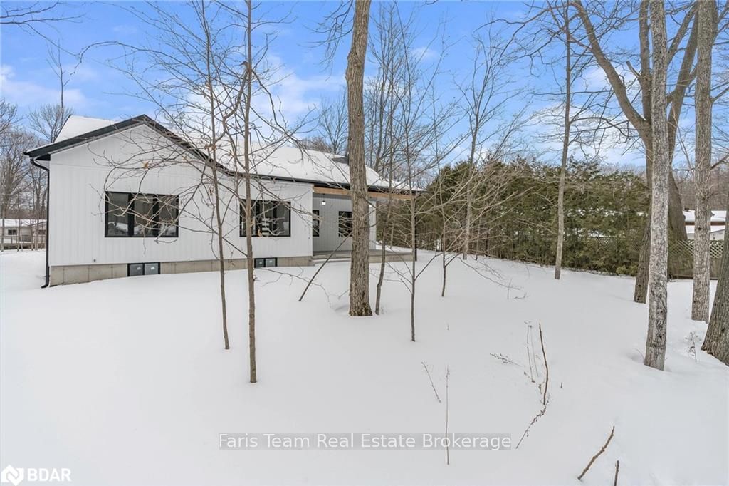 Listing Image 25