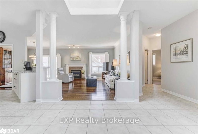 188 Golden Meadow Rd, Barrie, L4N 9R6 | Image 3