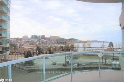 Unit 407 — 2 TORONTO St, Barrie -  image-0-2