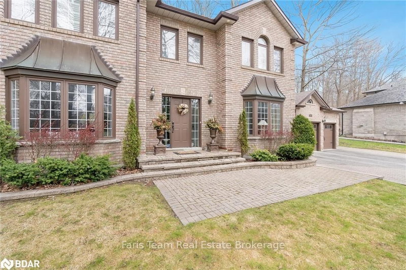 14 Alana Dr, Springwater, L9X 0S2 | Image 3