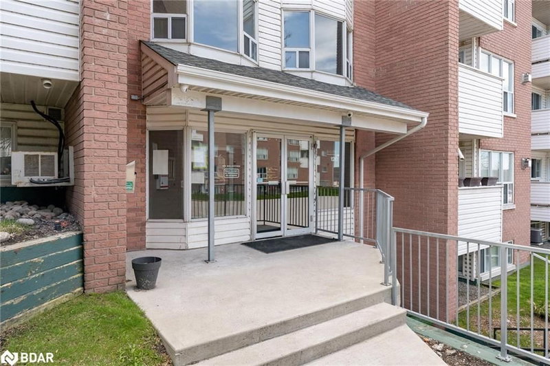 304 - 120 BELL FARM Rd, Barrie, L4M 6J2 | Image 3