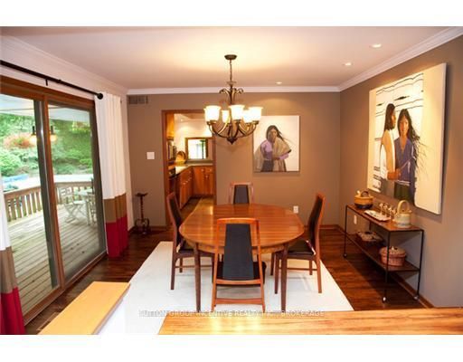 23 Royal Oak Dr, Barrie, L4N 7S5 | Image 3