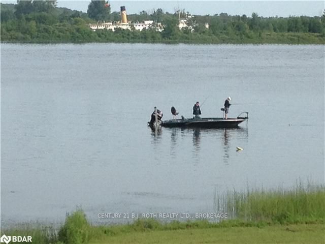 70 Bourgeois Beach Rd, Tay, L0K 2A0 | Image 3