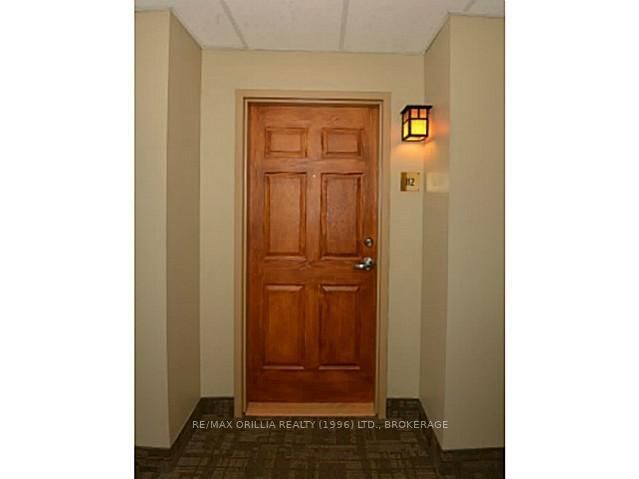 112 - 140 Cedar Island Rd, Orillia, L3V 1T1 | Image 2