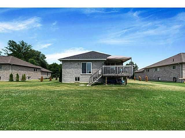 Listing Image 19
