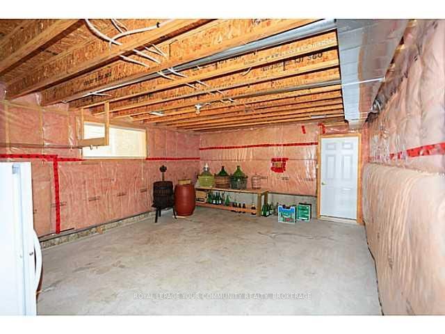 Listing Image 17