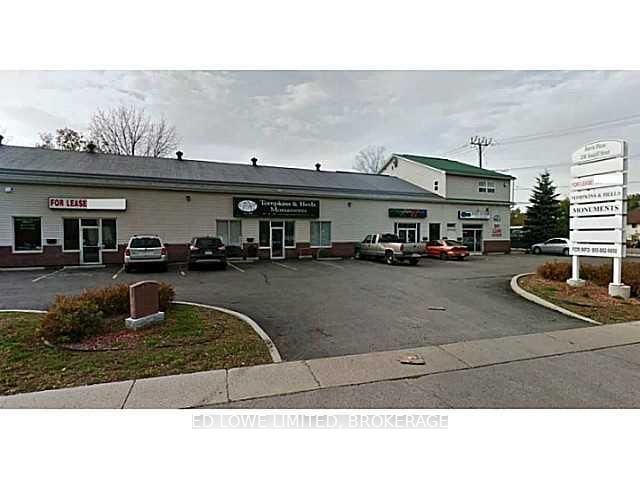 2 - 250 Innisfil St, Barrie, L4N 4K4 | Image 2
