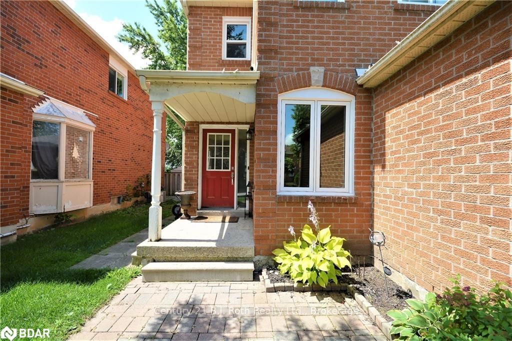 Listing Image 3
