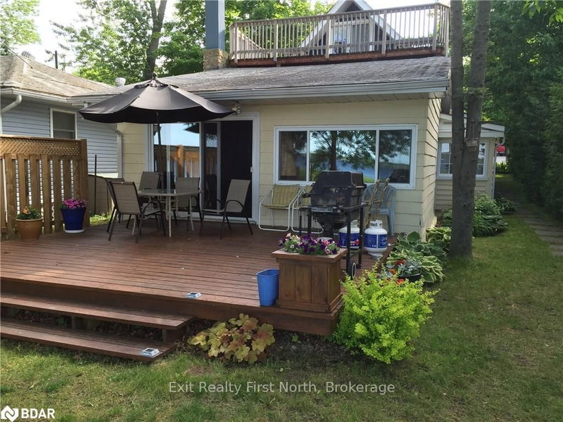 314 Robins Point Rd, Tay, L0K 2A0 | Image 2