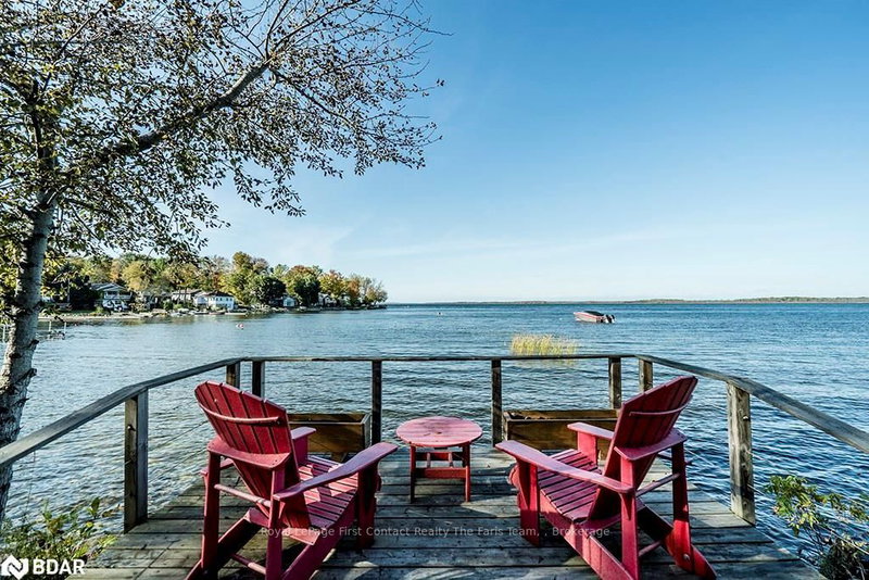 238 Robins Point Rd, Tay, L0K 2A0 | Image 2