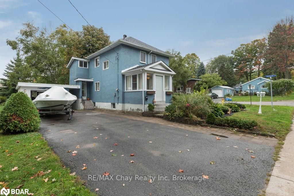 Listing Image 6