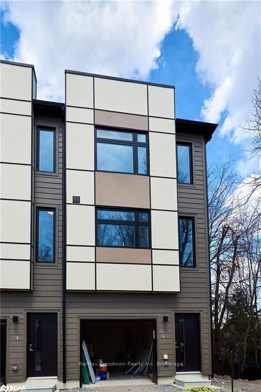 52 - 540 Essa Rd, Barrie, L4N 9E5 | Image 3