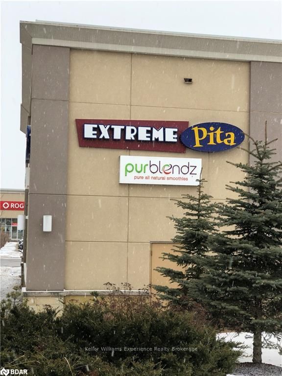 4 - 642 Yonge St, Barrie, L4N 4E6 | Image 3