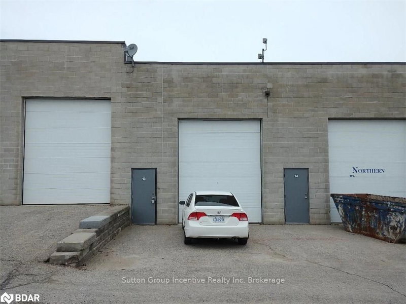 13 - 647 Welham Rd, Barrie, L4N 0B7 | Image 2