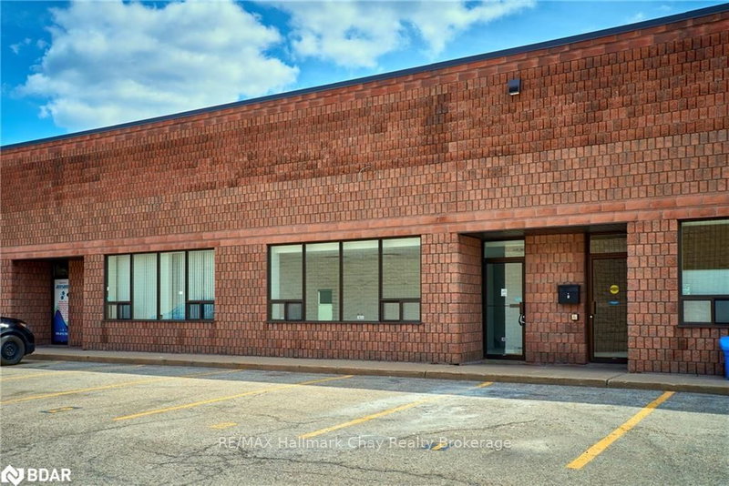 2 - 25 Saunders Rd, Barrie, L4N 9A7 | Image 2