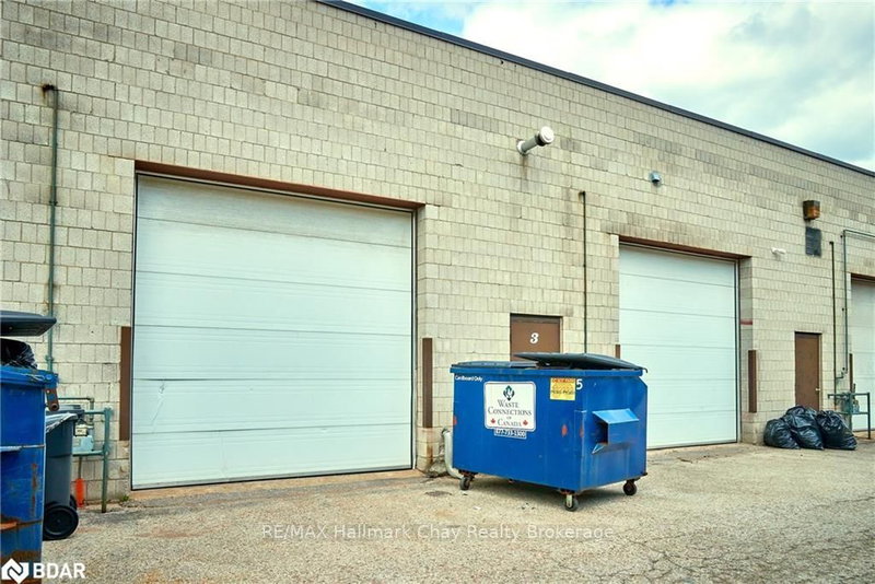 2 - 25 Saunders Rd, Barrie, L4N 9A7 | Image 3