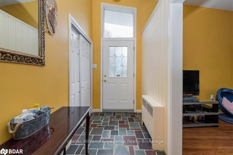 46 Eugenia St, Barrie, L4M 1P8 | Image 3