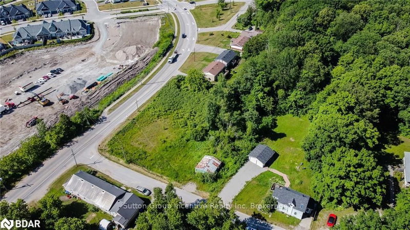 204 Gianetto Dr, Midland, L4R 5J4 | Image 3