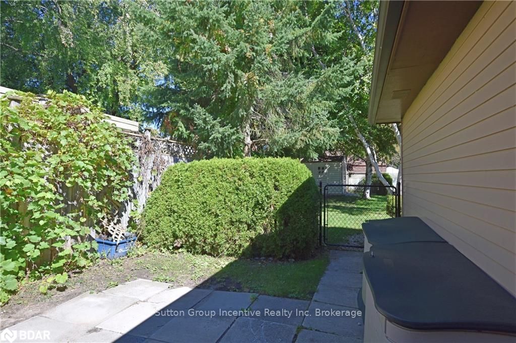 Listing Image 28