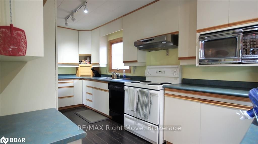 Listing Image 27