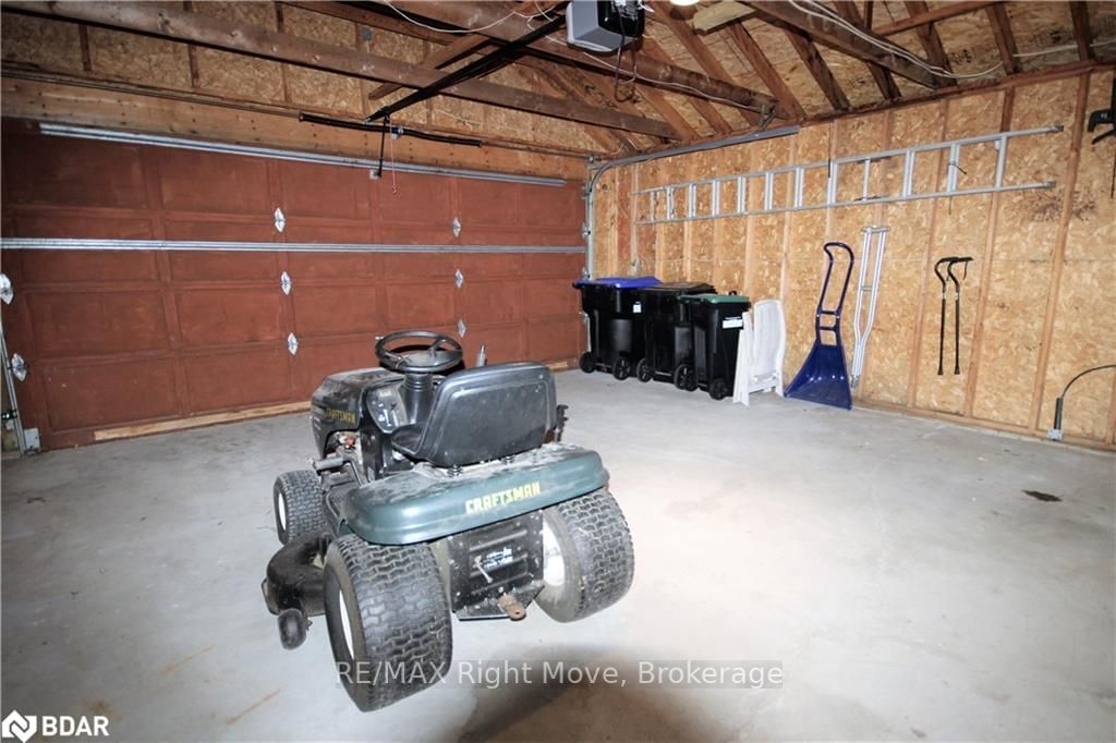 Listing Image 37