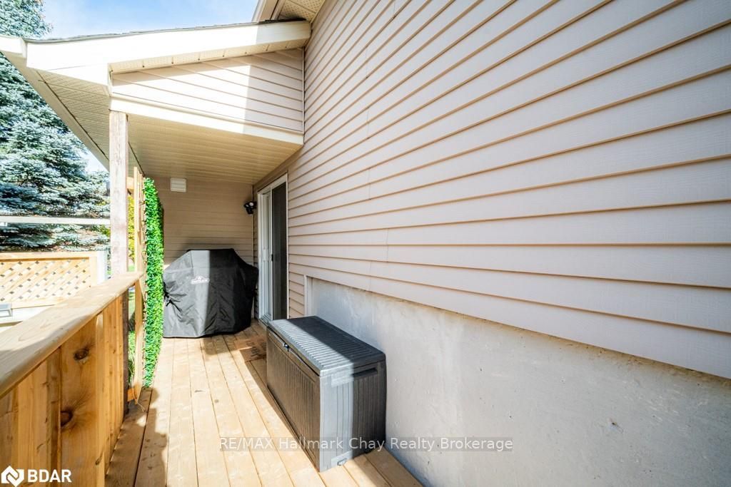 Listing Image 40
