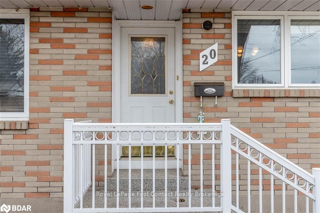 Listing Image 3