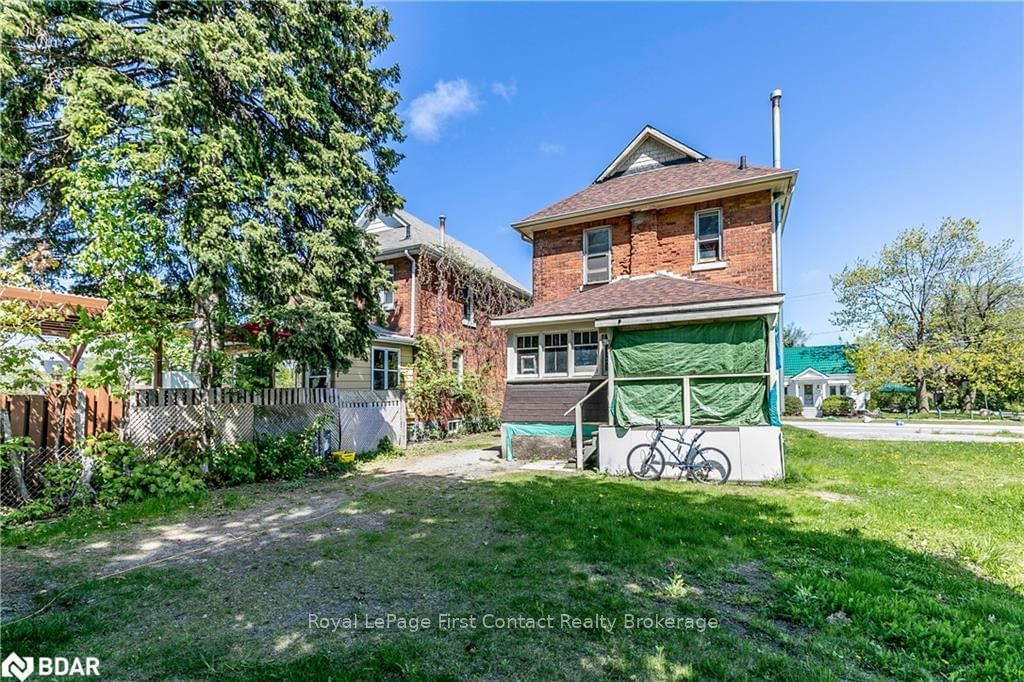 Listing Image 7