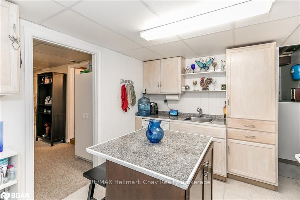 Listing Image 35